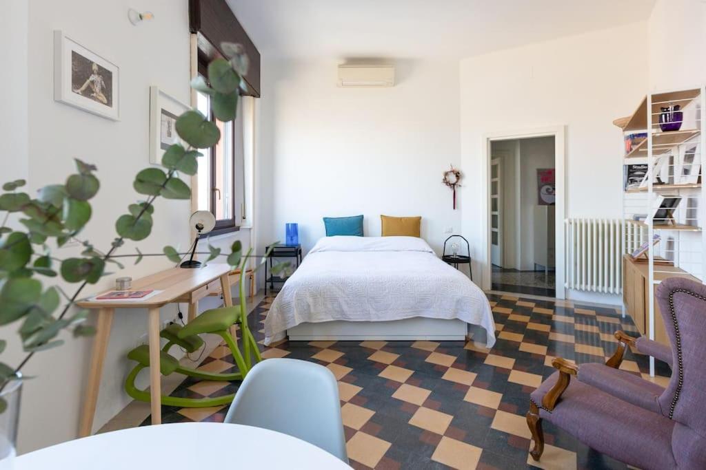 Big Bright Cozy Studio Apartment In Nolo Near Mm1 Μιλάνο Εξωτερικό φωτογραφία